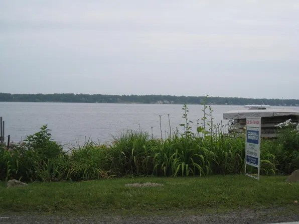 S Shore Dr, Whitehall, MI 49461