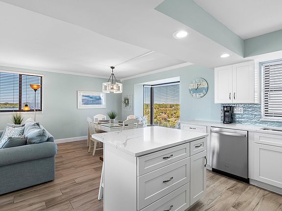 4th image of 4247 Beachside Two Dr #4247