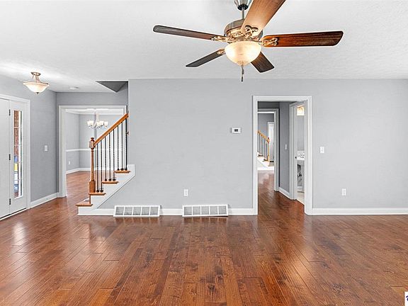 5th image of 201 Butterfield Dr