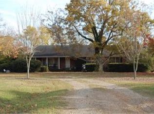 1800 Houston Lake Rd, Perry, GA 31069