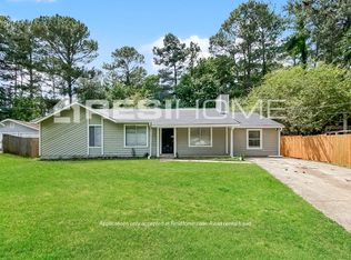 9019 Dorsey Rd, Riverdale, GA 30274