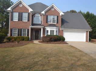 4399 Beacon Hill Dr, Lilburn, GA 30047