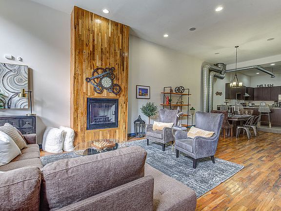 5th image of 1504 Race St