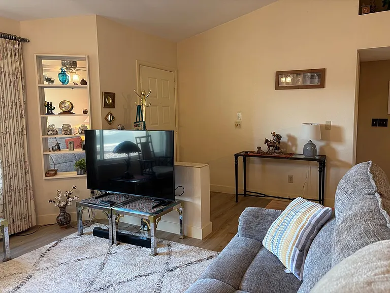 1839 Leisure World — Photo 13