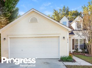 1614 Royal Tree Ct, Charlotte, NC 28216