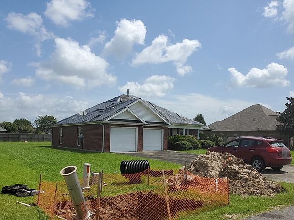 3rd image of 1852 N Gabriel Sq