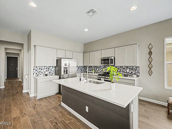 2nd image of 40932 W Hillman Drive