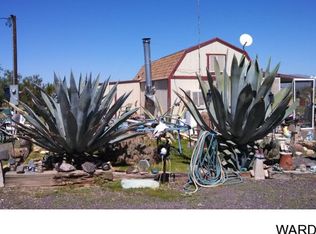 6325 W Willcox Dr, Golden Valley, AZ 86413