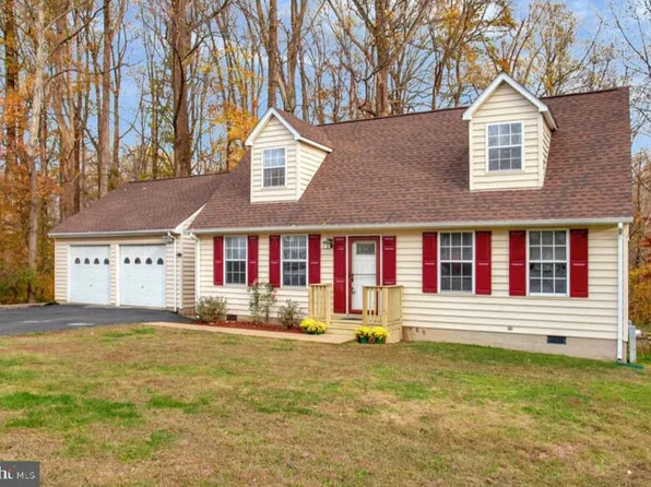 8998 Saint Andrews Dr, Chesapeake Beach, MD 20732