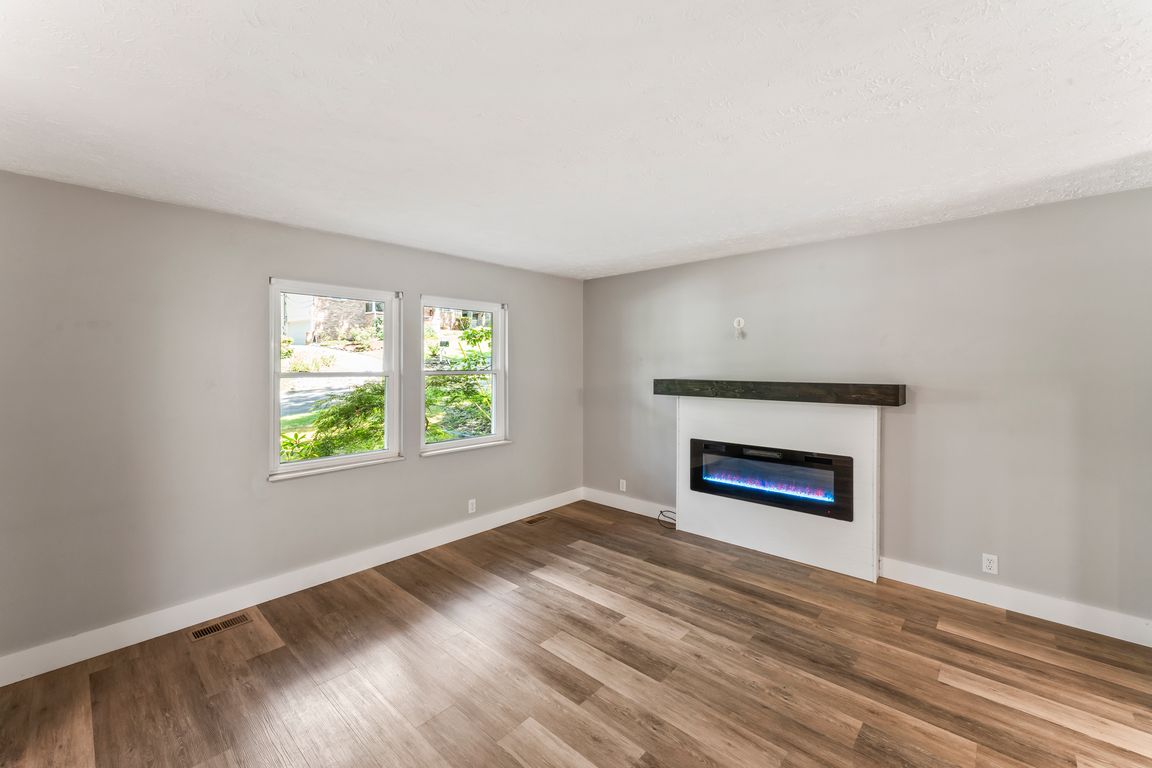 next background image