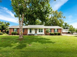 6002 Clifton Dr, Columbia, TN 38401