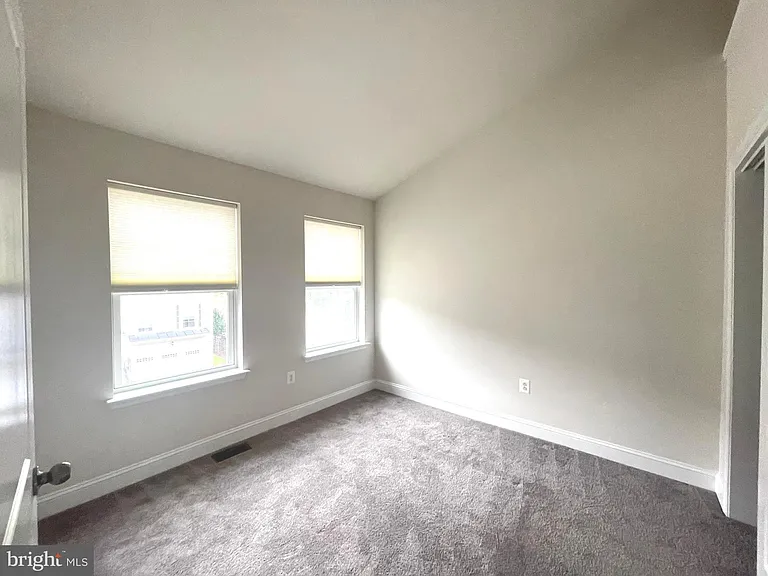 7805 Loblolly Way — Photo 15