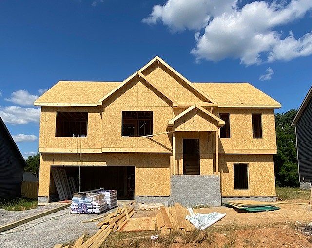 2nd image of 189 Hidden Spring Dr