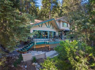 24611 Valle Dr, Crestline, CA 92325