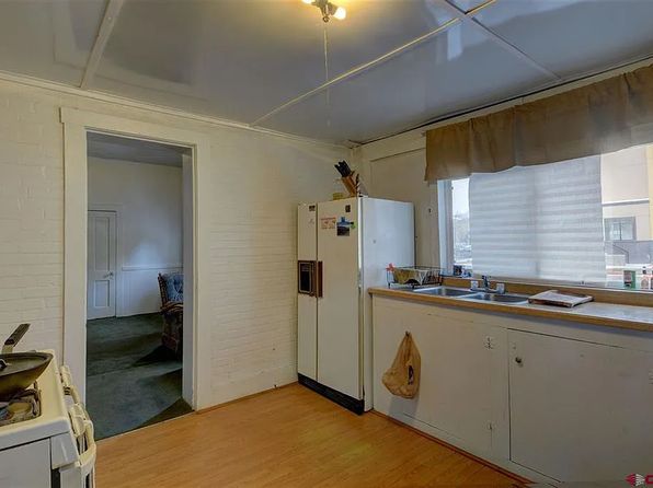 574 E 2nd Ave #2