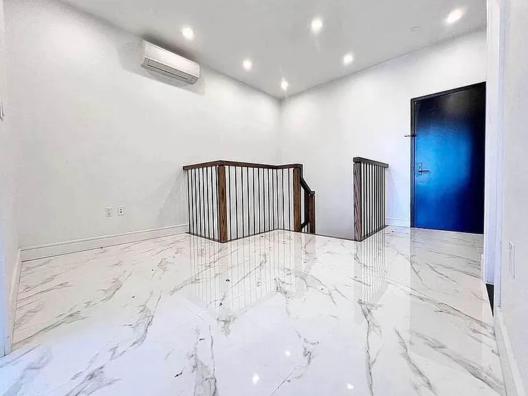 1537 Dean St #3L — Photo 7