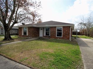 7620 Hansbrough St, New Orleans, LA 70127