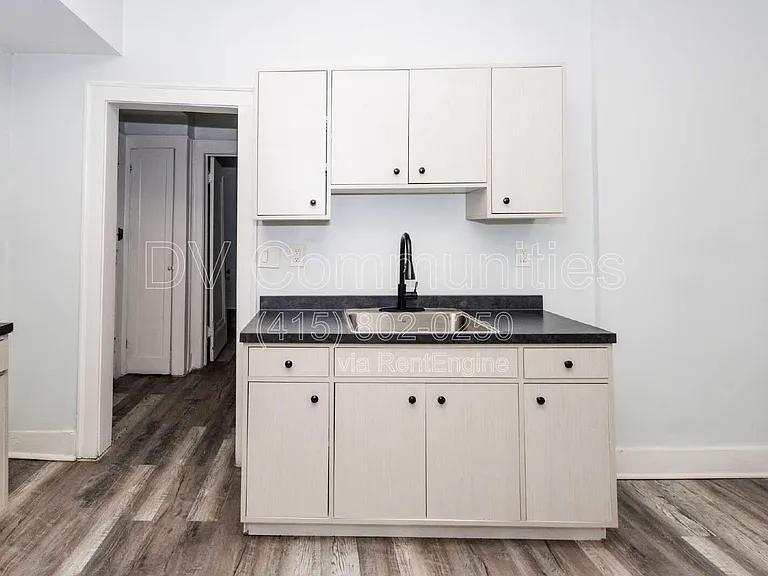 3300 E 149th St #5 — Photo 7