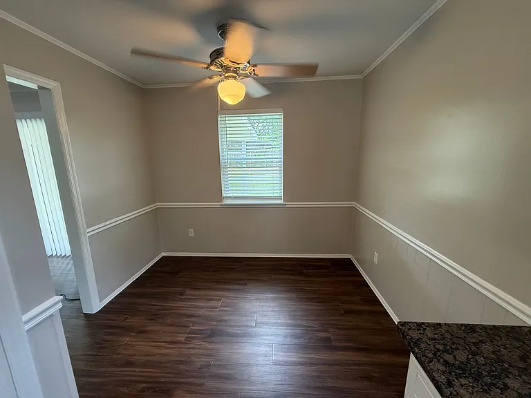 2414 Cox Rd — Photo 6