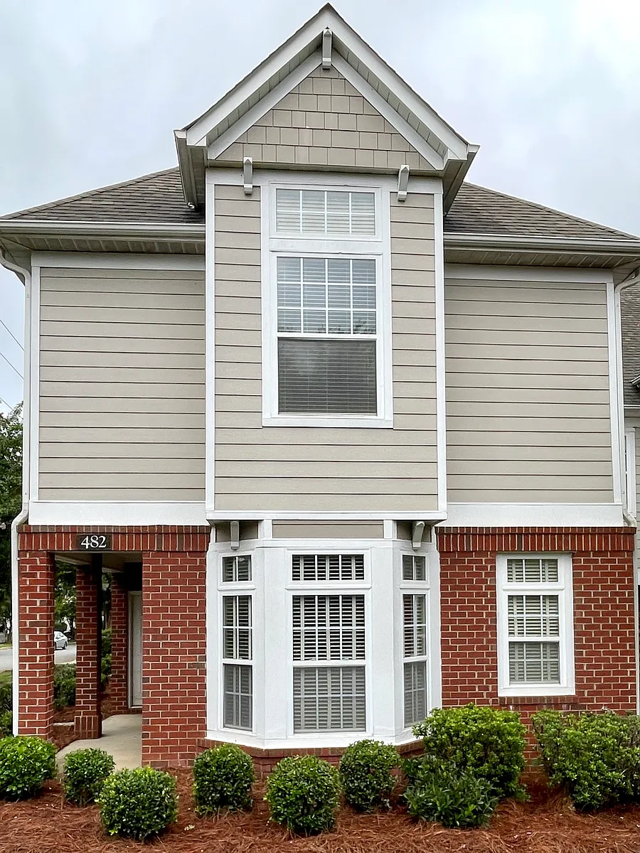 Building Photo - 482 Jetton St