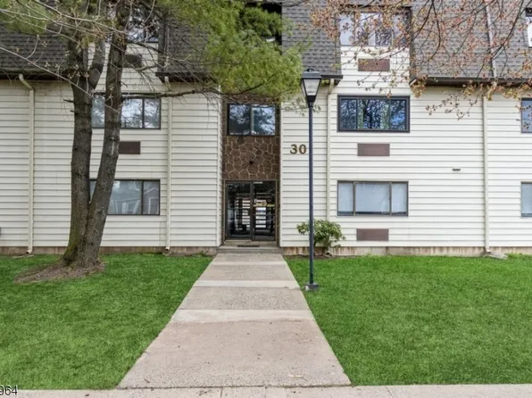 46 Watsessing Ave #B3, Belleville Twp., NJ 07109