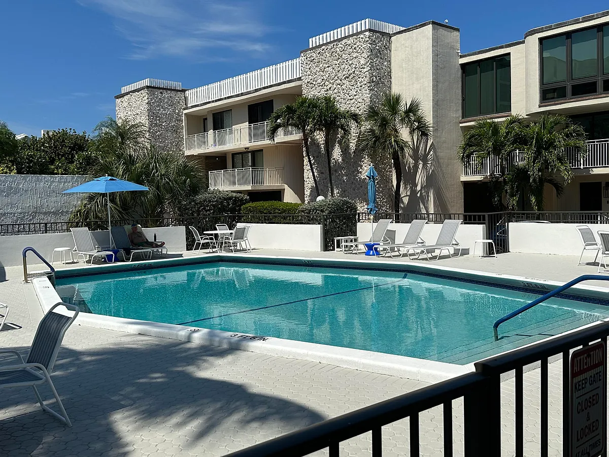 Building Photo - 2175 S Ocean Blvd #103