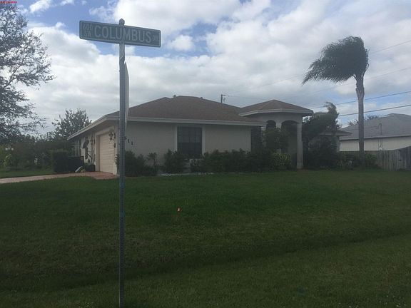3rd image of 611 SW Columbus Dr