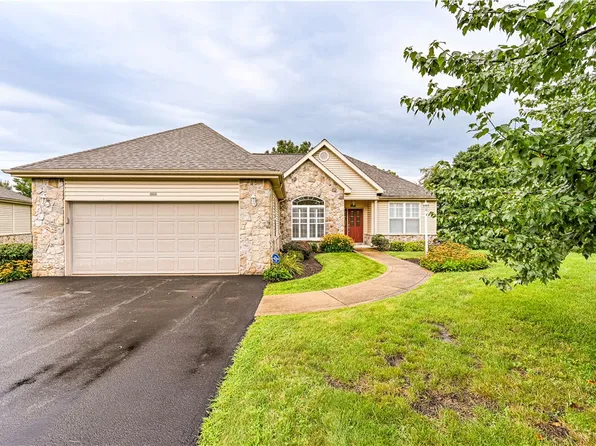 6089 Triple Crown Cir, Greensburg, PA 15601