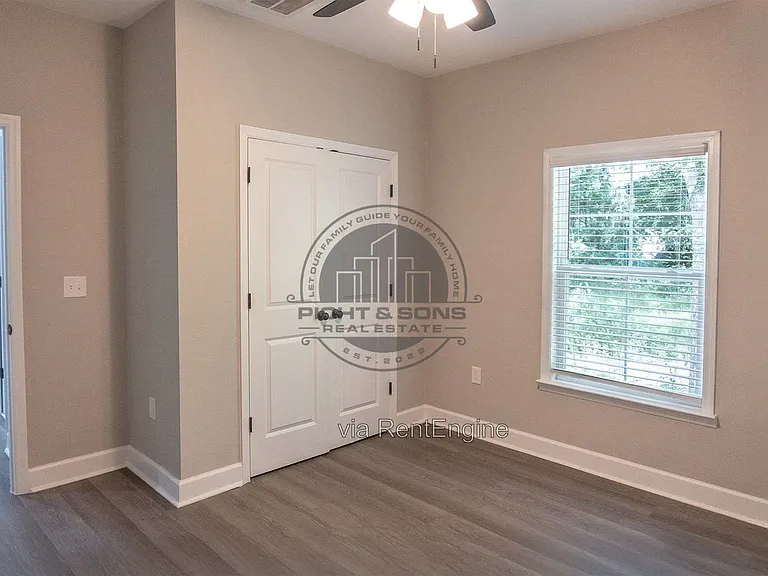2917 Grady Rd #B — Photo 12