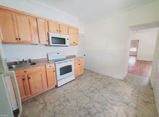 24 High St APT 3, Norwalk, CT 06851