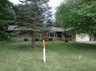 1091 Mapleway Dr, Temperance, MI 48182