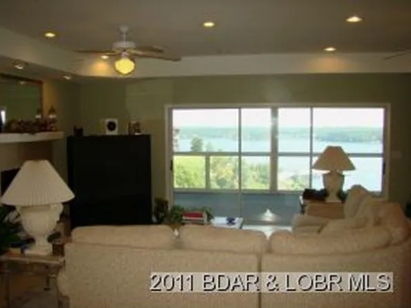 72-3C Emerald Bay Dr, Lake Ozark, MO 65049