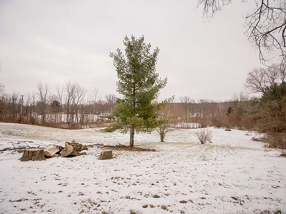 5th image of 3331 W Hilltop Dr-57