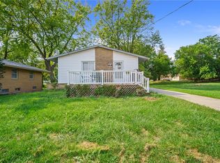 2808 Sampson St, Des Moines, IA 50313