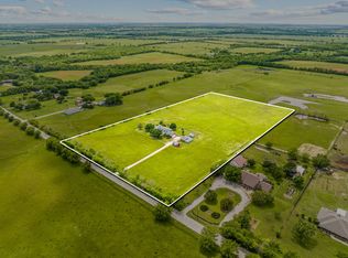 7097 Freeman Rd, Krum, TX 76249