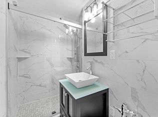 225 E 46th St APT 1J, New York, NY