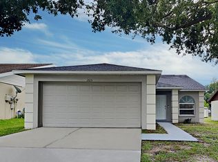 2125 Ridgemore Dr, Valrico, FL 33594