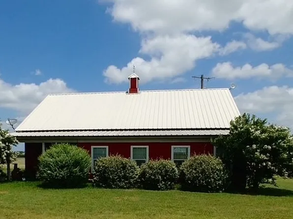 2670 Canaan Church Rd, Crawford, TX 76638