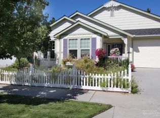 2581 NE Robinson St, Bend, OR 97701