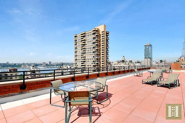 Rented by Halstead Real Estate | media 18