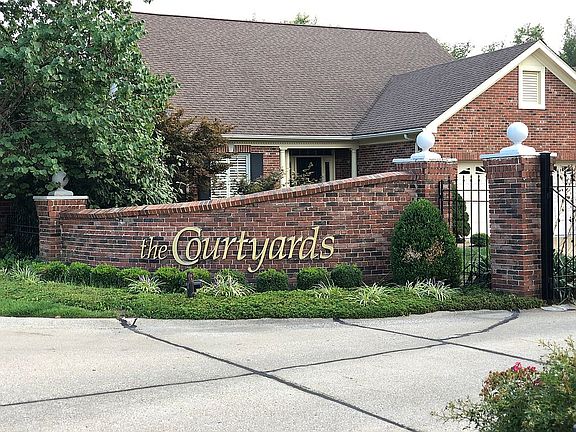 4th image of 12341 Courtyard Lake Dr
