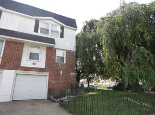 10929 Templeton Dr, Philadelphia, PA 19154