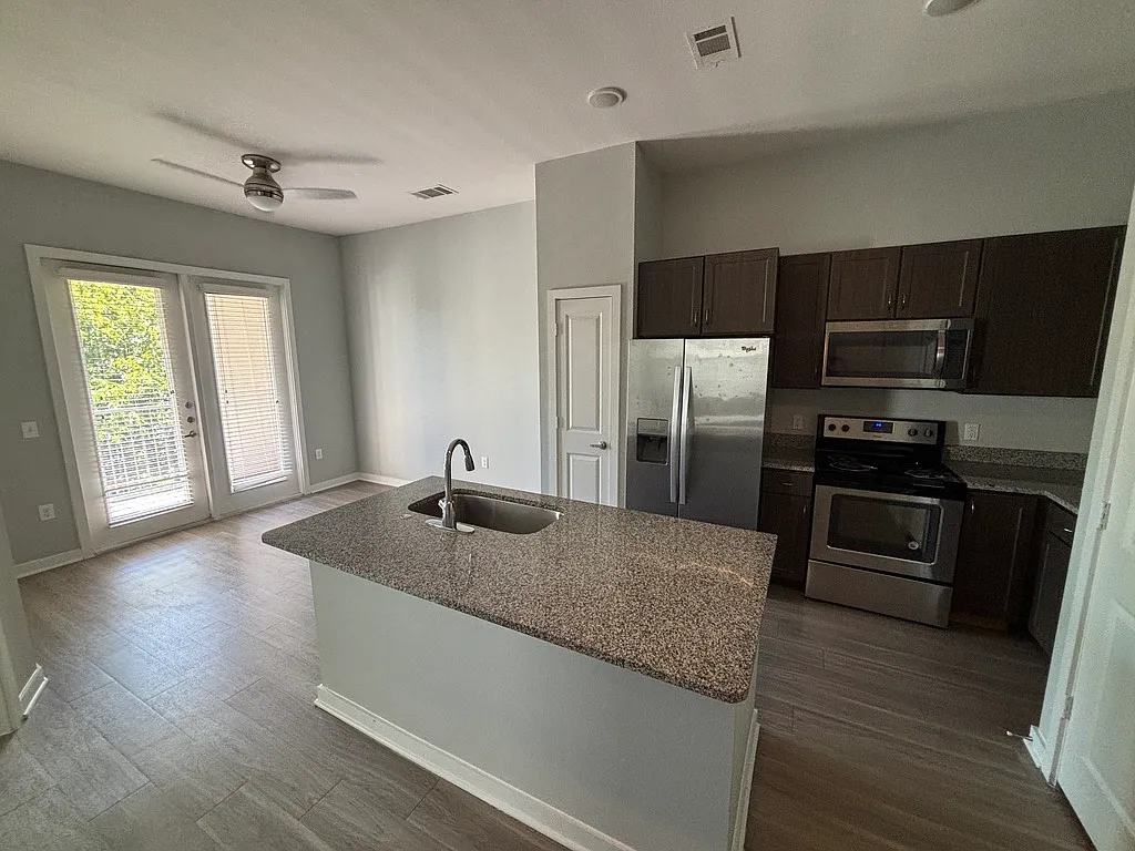 Benner Rd, Kyle — Photo 3