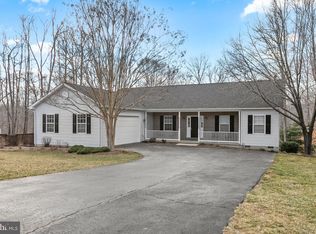 28937 Dandelion Dr, Mechanicsville, MD 20659
