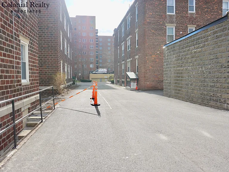 74 Egmont St #6 — Photo 30