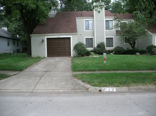 938-940 Bluffway Dr, Columbus, OH 43235