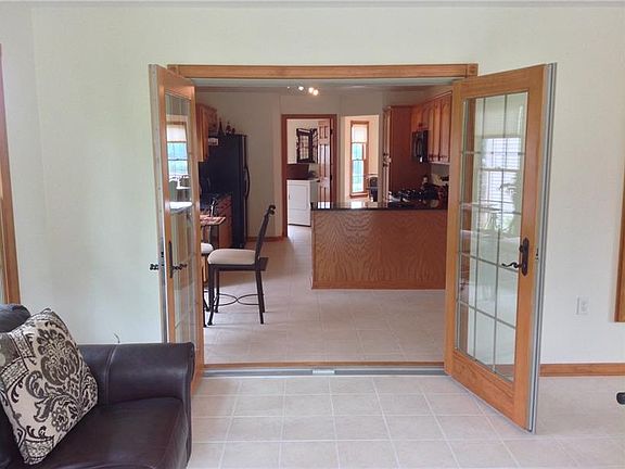 5th image of 1383 Samantha Way