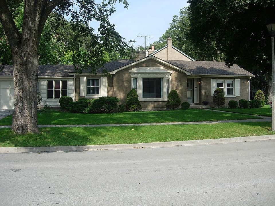 1st image of 369 W Elm Park Ave