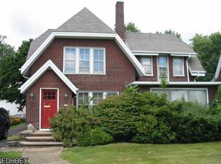 1690 E State St, Salem, OH 44460