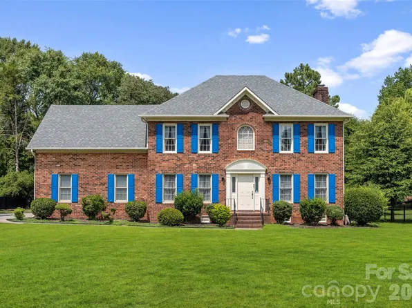 1568 Wheaton Way NW, Concord, NC 28027